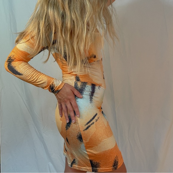 DUNE Cutout Dress🪐 - Picture 3 of 4